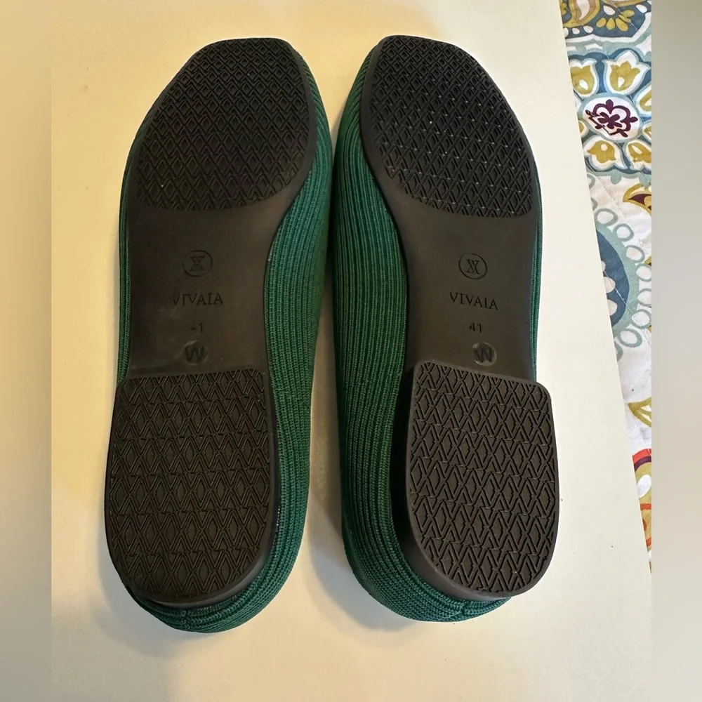 Vivaia Green Margot 2.0 Square Toe V Cut Ballerina Style Flats sz 41 Wide - Picture 7 of 10